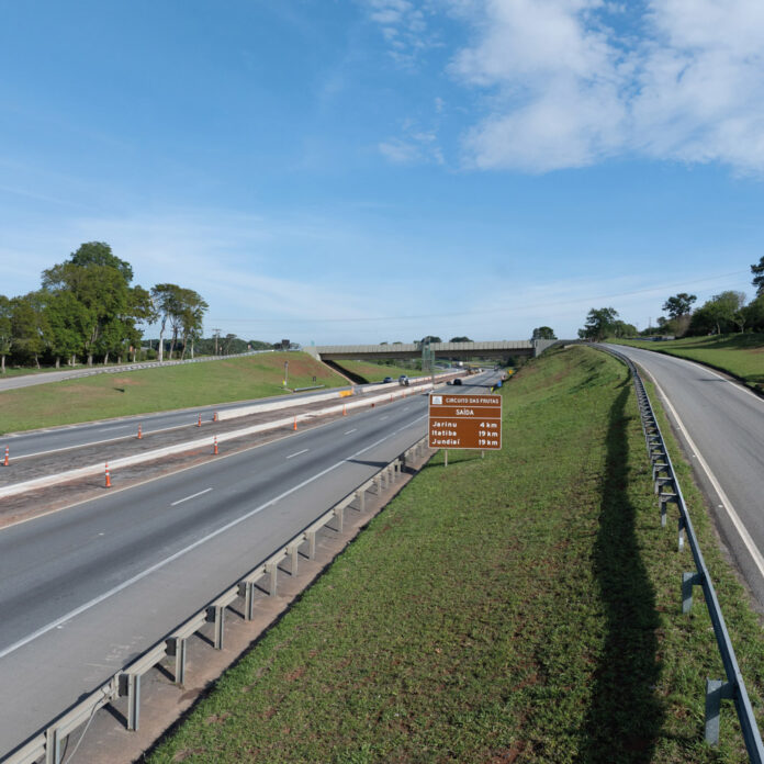 circuito-das-frutas-placa-sp-065-ft-Marcio_Masulino-web